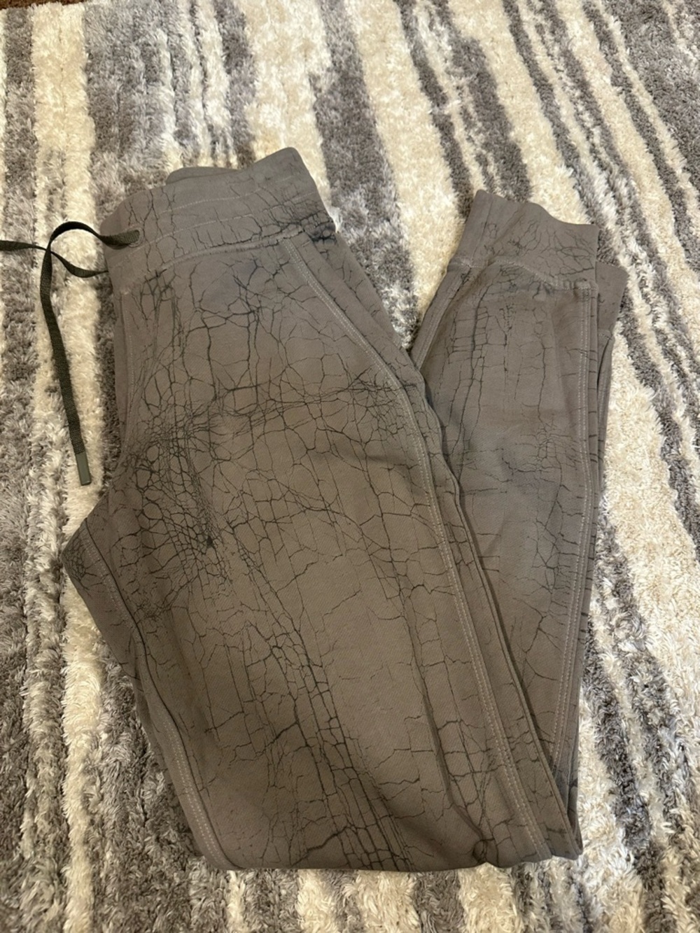 Lululemon joggers